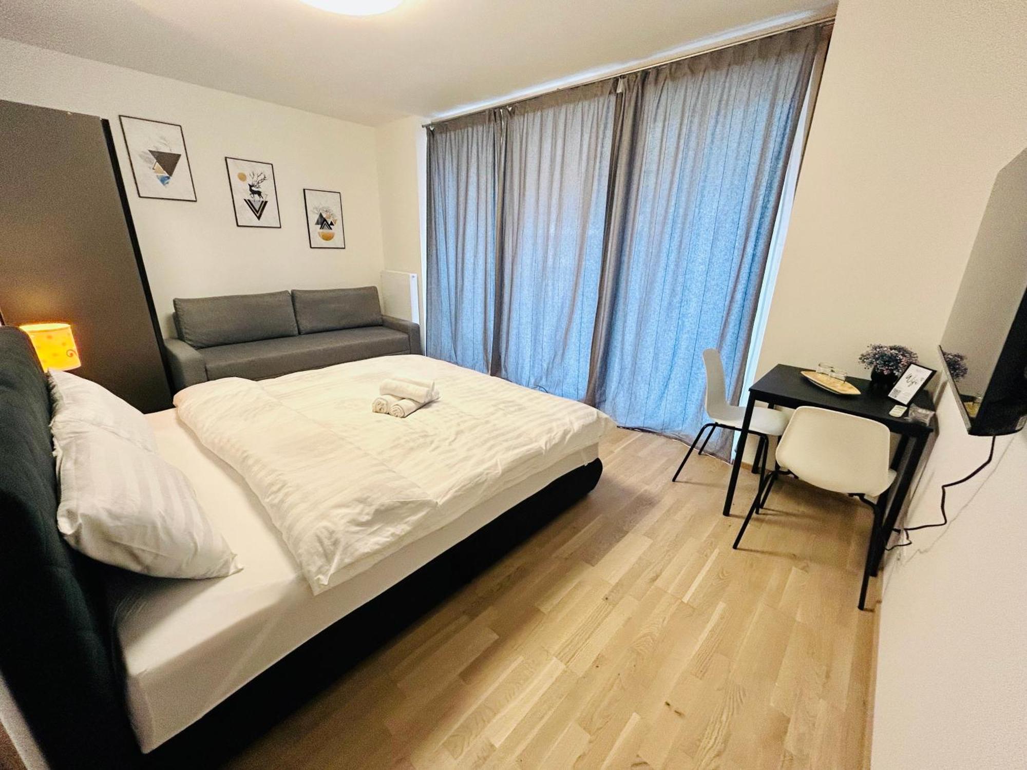 Apartment Nest Center